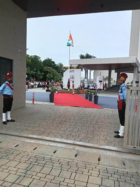 Tricolour and honour guard